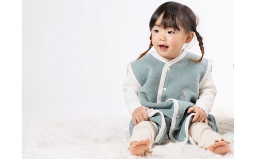 綿毛布 スリーパー (Lサイズ) 2way仕様で暖か アッシュグリーン×ホワイト 毛布の町 (泉大津産)｜ 毛布 着る毛布 赤ちゃん ベビー 子供用 保湿性 通気性 睡眠 洗える 洗濯可能 贈答品 ギフト 誕生日プレゼント 贈り物 クリスマス キッズ sleeper-s [2444]