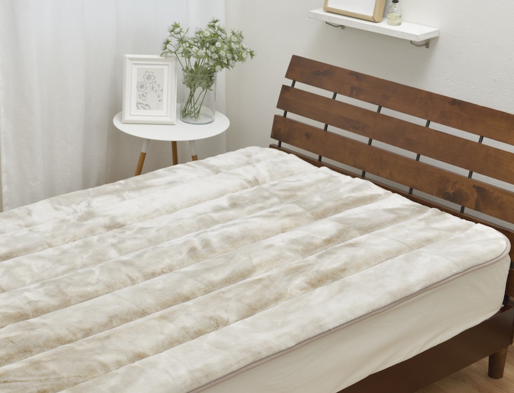 日本製 備長炭わた入り 敷きパッド セミダブル 120×205cm ベージュ BFP-12SWBE [2709]