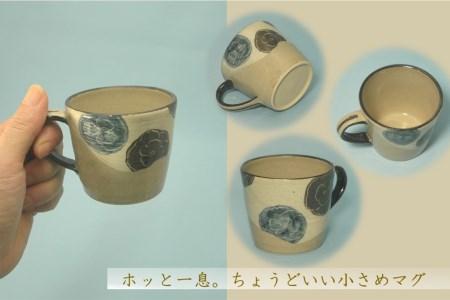 乾山写絵替葵紋マグカップ【水間焼伏原窯】