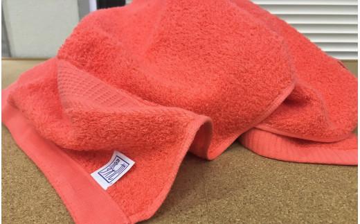 【大阪泉州タオル】Twinkle 銀の抗菌バスタオル２枚（サンセットレッド）