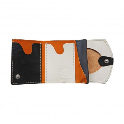 【ちゃんと地球に還る革】クアトロガッツ ミニ財布 小さいふ。ペケーニョ キャラメル 栃木レザー