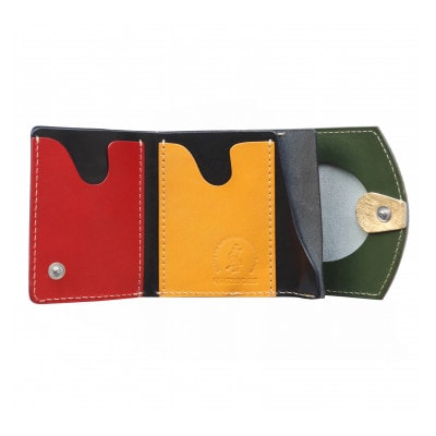 【月ファン必見】クアトロガッツ ミニ財布 小さいふ。ペケーニョ 月面着陸MoonLanLanding