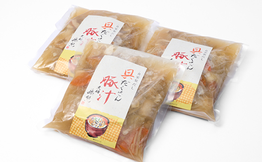 《約6人前》藤熊　8品目が入った具だくさんの豚汁　3袋　【配送不可地域：離島】