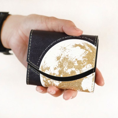 【月ファン必見】クアトロガッツ ミニ財布 小さいふ。ペケーニョ 月面着陸MoonLanLanding