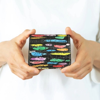 クアトロガッツ ミニ財布 小さいふ。コンチャ LGBT 栃木レザー