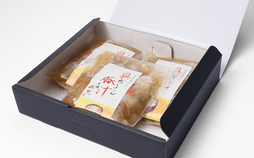 《約6人前》藤熊　8品目が入った具だくさんの豚汁　3袋　【配送不可地域：離島】