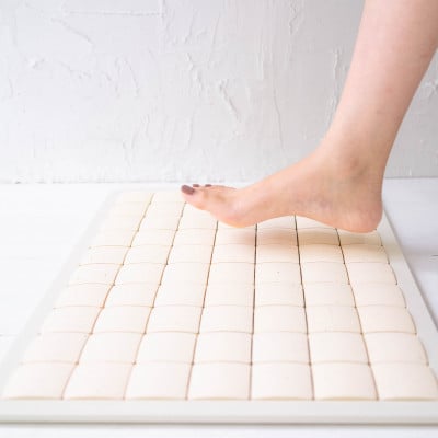 PUREREFRE 珪藻土バスマット コンパクト ホワイト M