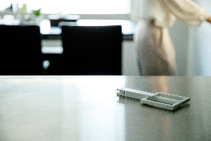 A229　【ちょっと便利な横田文具セット】ハサミ・付箋ケース大と中