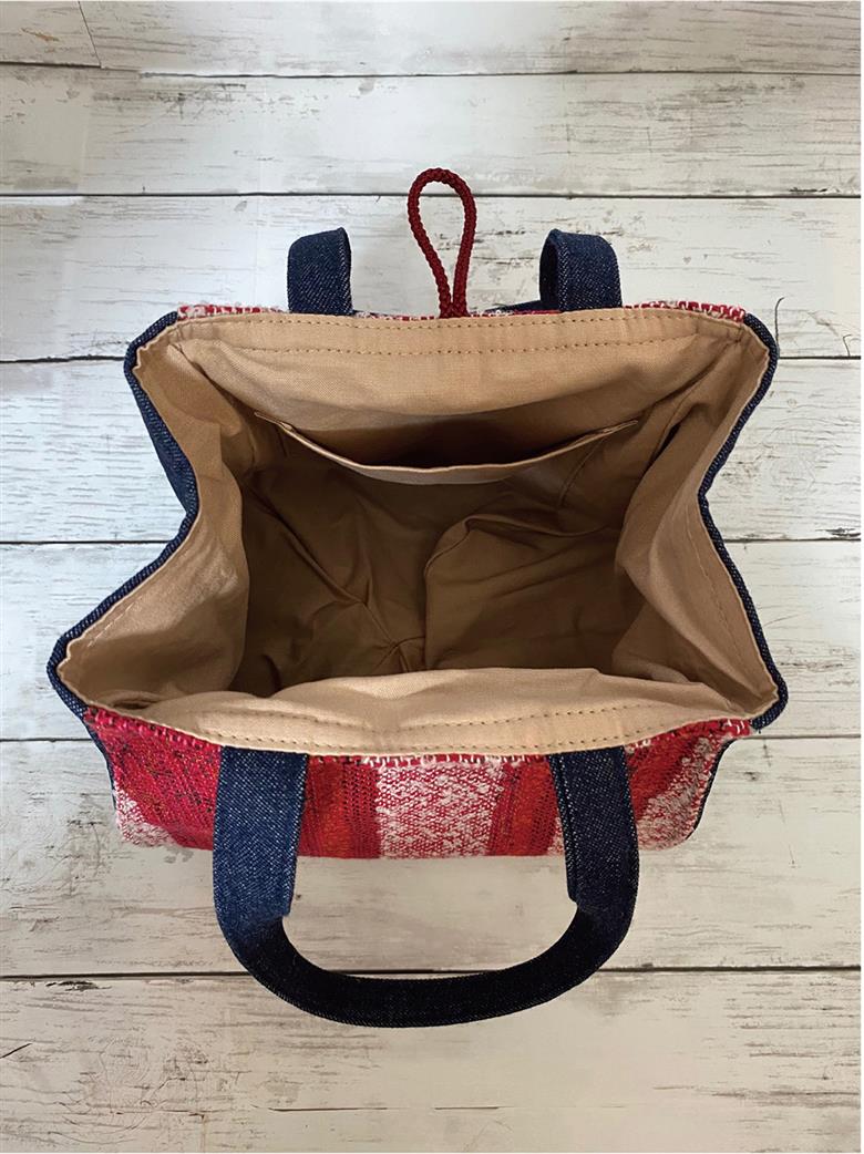 B209(赤系)　さをり織り柿バッグ・印鑑ケースセット【柿バッグ・印鑑ケースセット（赤系）】