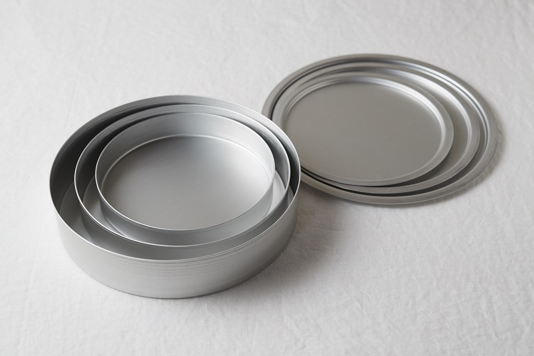 D199 ツレヅレハナコ × オレンジページ ふたつきアルミ丸バット 3サイズセット