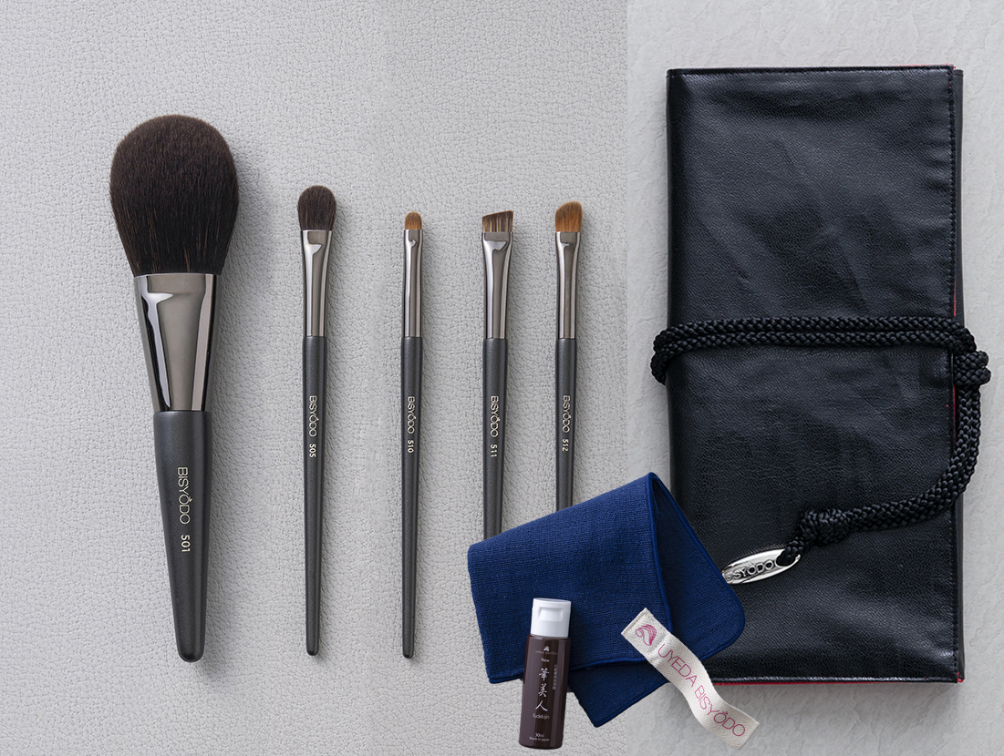 Q103 SHIORI メイクブラシ５本セット S-SET5