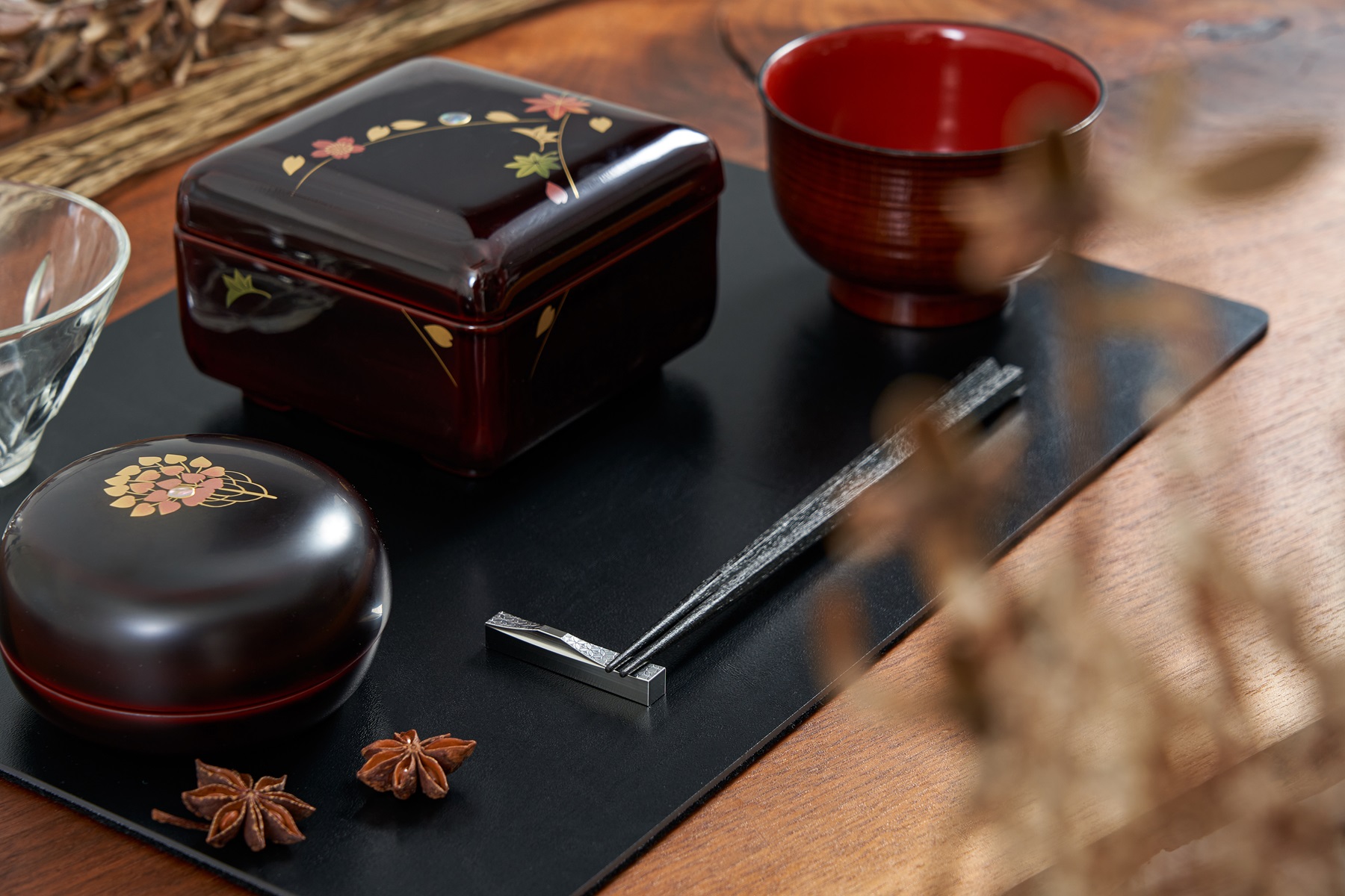 S108 ＩＴＡＤＡＫＩ 箸置き ５個セット/ステンレス 吉祥文様（麻の葉・青海波・七宝・胡麻・亀甲）