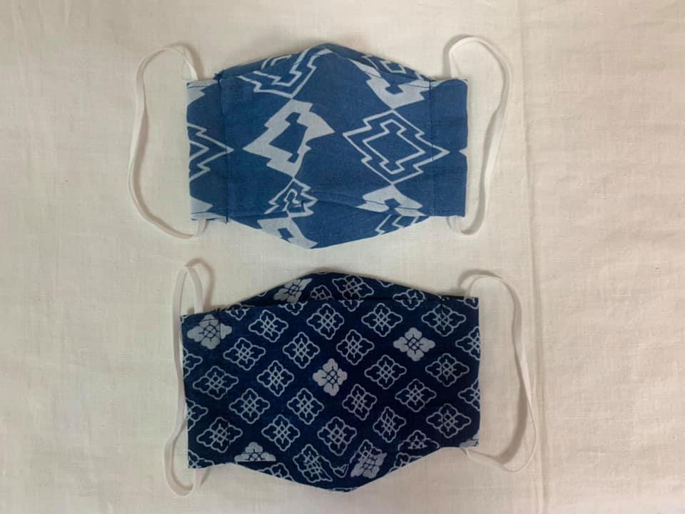 A200(絵柄2)　河内木綿文様藍染、抗菌ガーゼ仕様マスク（ボックス型）【絵柄2】