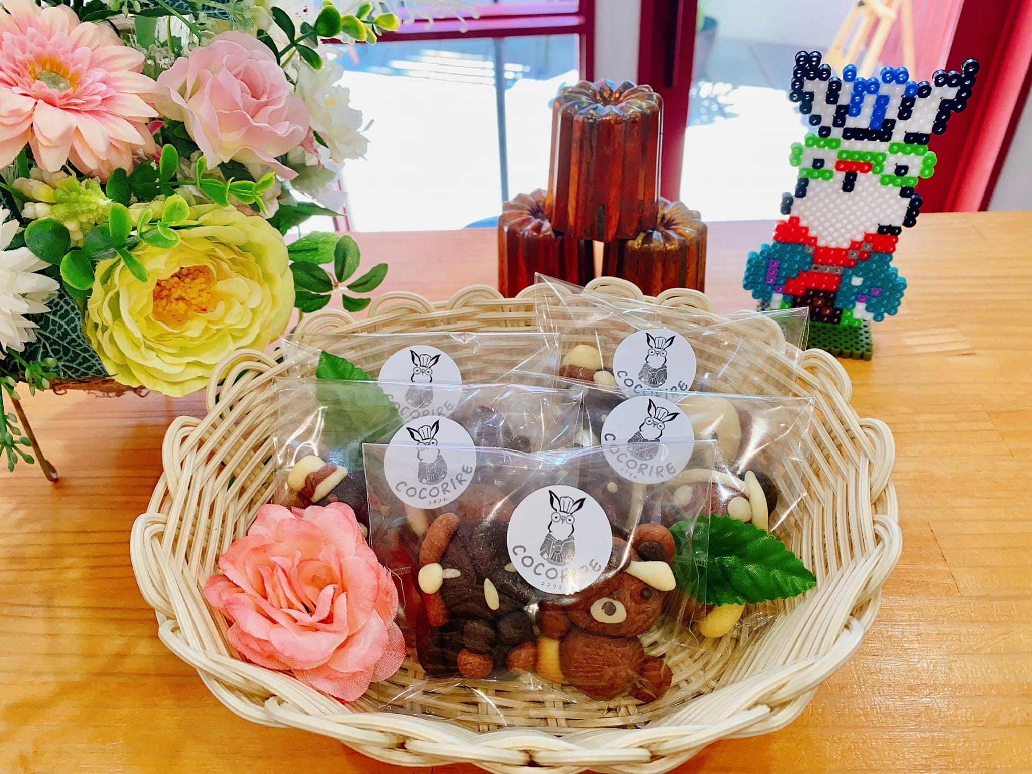 B277　カヌレ12個 ファンシーどうぶつクッキー2セット