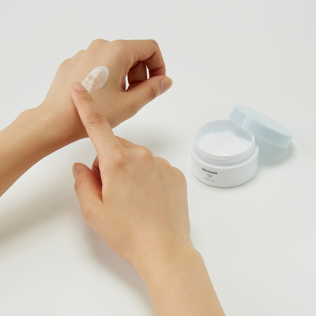 B285 ミキハウス ベビースキンケア ベビークリーム