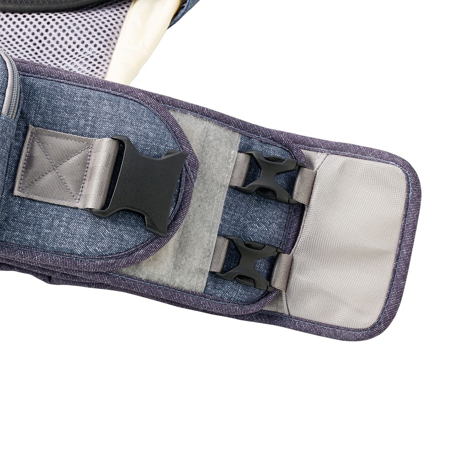 S106(インディゴブルー)　ミキハウス×ポグネー　ベビーキャリア（インディゴブルー）