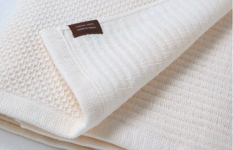 【ソフトハニカム】泉州南部織 ミニバスタオル 2枚（ベージュ）+ソフトハニカム織ハーフハンカチ1枚 G1913