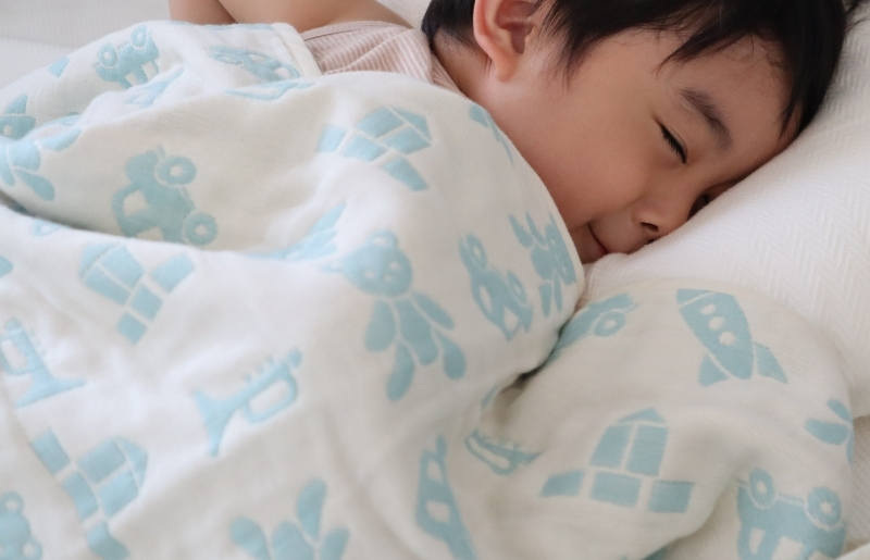 【babybear】泉州南部織 6重ガーゼハーフケット（ブルー） G1927