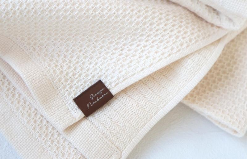 【ソフトハニカム】泉州南部織 バスタオル3枚セット（ベージュ）+ソフトハニカム織ハーフハンカチ1枚 G1933