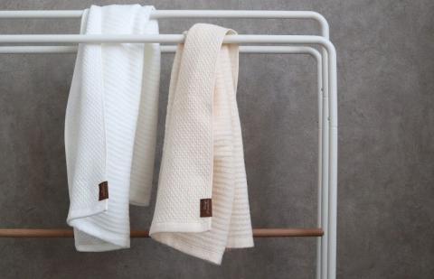 【ソフトハニカム】プレミアムタオル10枚セット（ベージュ）+ソフトハニカム織ハーフハンカチ1枚 G1970