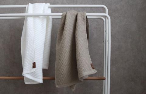 【ソフトハニカム】プレミアムタオル10枚セット（オリーブ）+ソフトハニカム織ハーフハンカチ1枚 G1972