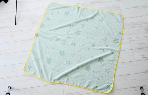 【高島屋選定品】泉州タオル おくるみ１枚（グリーン）【タオル 国産 シンプル 日用品 ベビー】 TTT0005