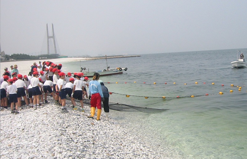 海鮮バーベキュー＆地引網漁業体験（５０名） 099H105