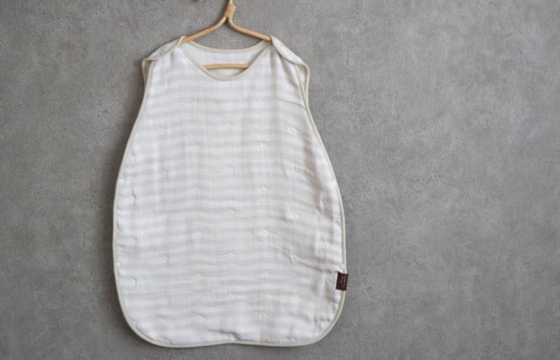 【eclat bebe】泉州南部織 4重ガーゼ スリーパー《PiGy》 G1991