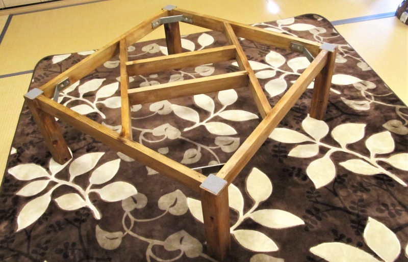 手作り木製 ローテーブル「こたつにも使ってね」 099H2185