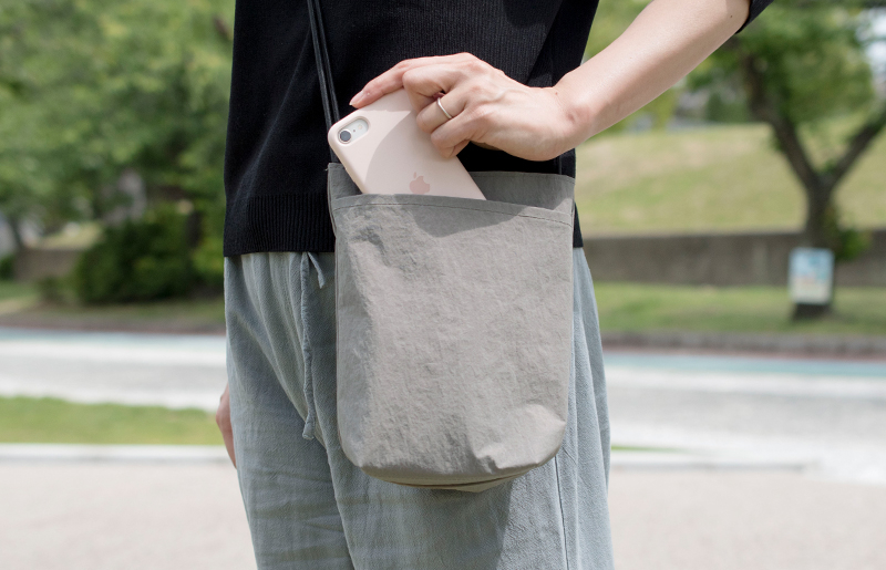 ミニショルダーバッグ KONBU(R)【グレー 撥水素材 ナイロン生地 日本製 軽量 ファッション】 G2849