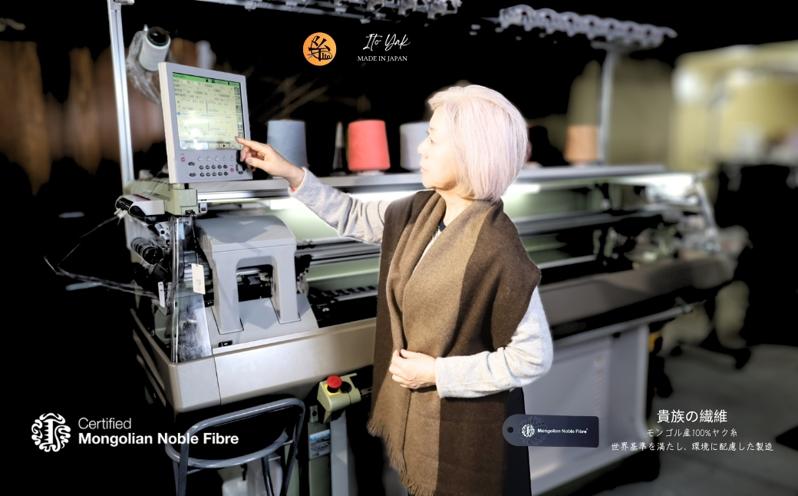 『Noble Fibre』100％ヤク・マフラー ベージュインターシャ【高級 おしゃれ ファッション カシミア より暖かい 防寒】 G3337