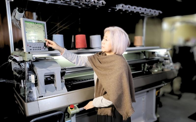 『Noble Fibre』100％ヤク・大判ストール ベージュ【高級 おしゃれ ファッション カシミア より暖かい 防寒】 G3339