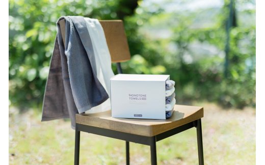 さらっとガーゼとふんわりパイルのモノトーンタオル（チャコールグレー3枚 ホワイト2枚） 【泉州タオル 国産 吸水 普段使い シンプル 日用品】 010B1154