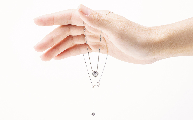 【高島屋選定品】プラチナダイヤモンド ペンダント 中石ダイヤ 0.3ct D IF 3EX (GIA)【鑑別書付き ARC-EN-CIEL (アルカンシェル) ジュエリー プレゼント ギフト ファッション アクセサリー 贈り物 贈答 お祝い 記念日】 TUC0014-1