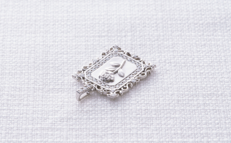 【高島屋選定品】純プラチナ(PT999) ダイヤモンド ペンダントトップ (ダイヤ合計0.23ct) TUC0024