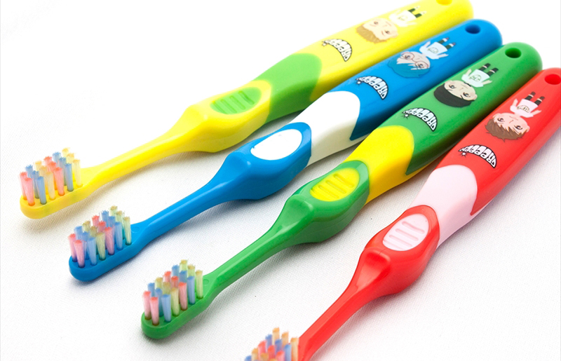 【日本製】歯ブラシ GReeeeN 園児 ハブラシ 5本 005A216