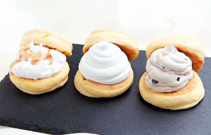 【スピード発送】パンケーキカフェcafeblowの「ふわふわパンケーキ」 3種6個（プレーン 塩キャラメル Wチョコ） 099H3000-1