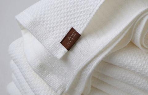 【ソフトハニカム】プレミアムタオル10枚セット（ホワイト）+ソフトハニカム織ハーフハンカチ1枚 G1969