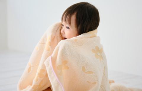 【高島屋選定品】泉州タオル おくるみ１枚（オレンジ）【タオル 国産 シンプル 日用品 ベビー】 TTT0007