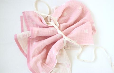 【babybear】多重ガーゼ miniバスタオルタオル＆ハンカチ 4枚セット（ピンク） G1953