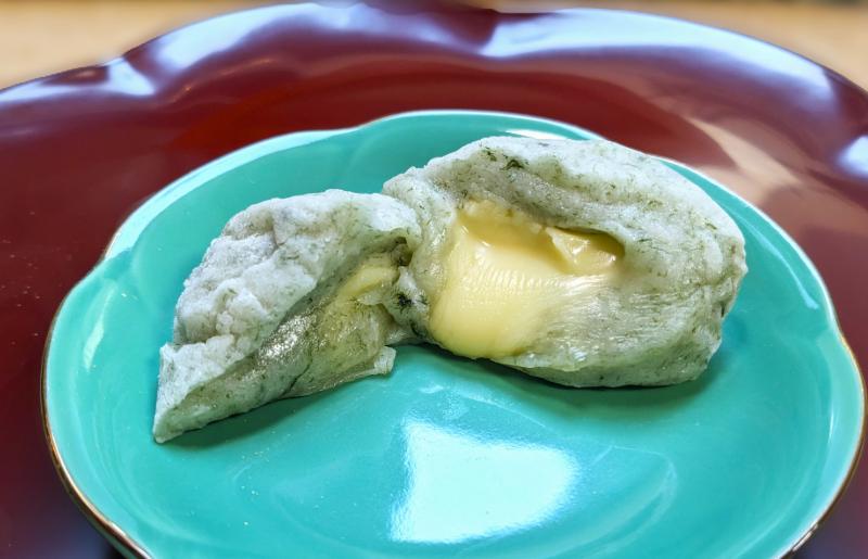 老舗餅屋さんが作るチーズ入り杵つき生丸餅(青のり) 18個入り 099H4036