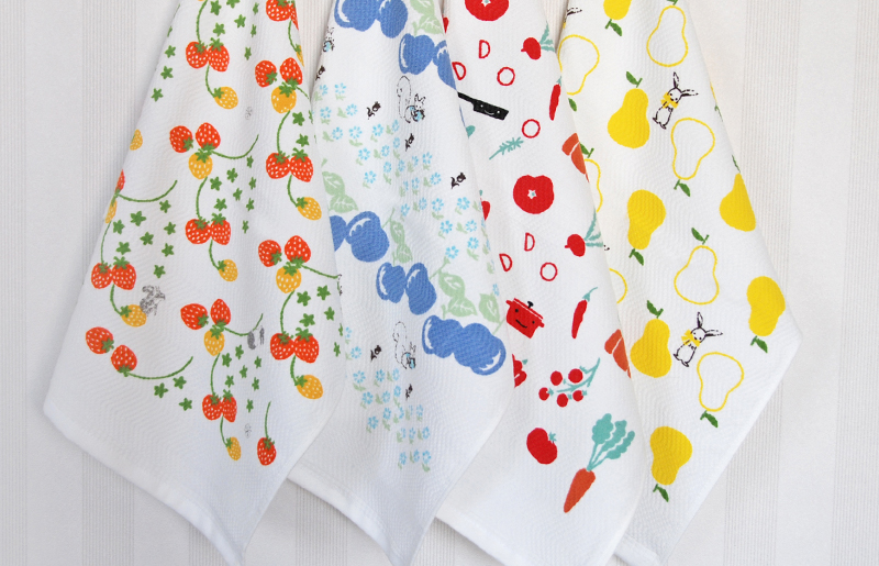 シンジカトウ「ふきぴか キッチンタオル（プリント）」セット【泉州タオル 国産 吸水 普段使い 無地 シンプル 日用品 家族 ファミリー】 knt0001