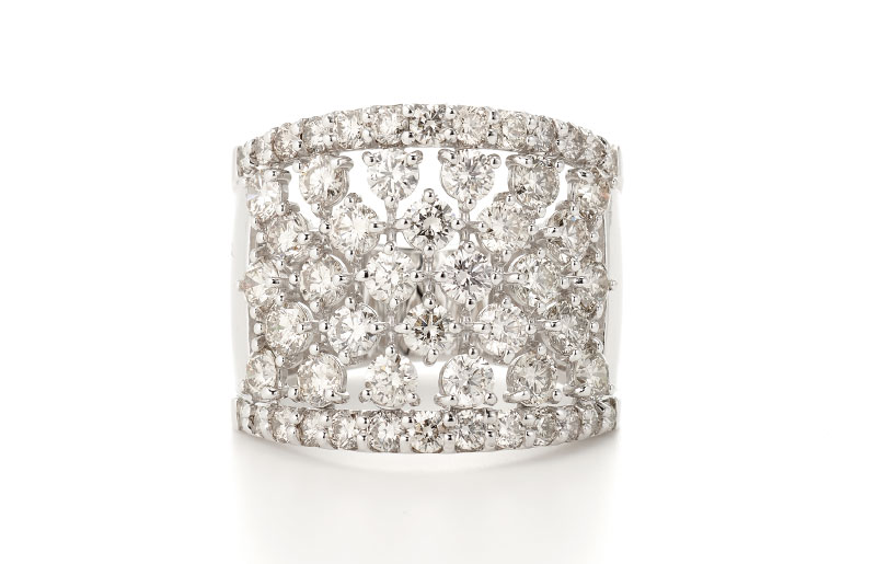 ARC-EN-CIEL プラチナ ダイヤリング（計 3.0ct）【鑑別書付き ジュエリー プレゼント ギフト ファッション アクセサリー 贈り物 贈答 お祝い 記念日】 J007-4