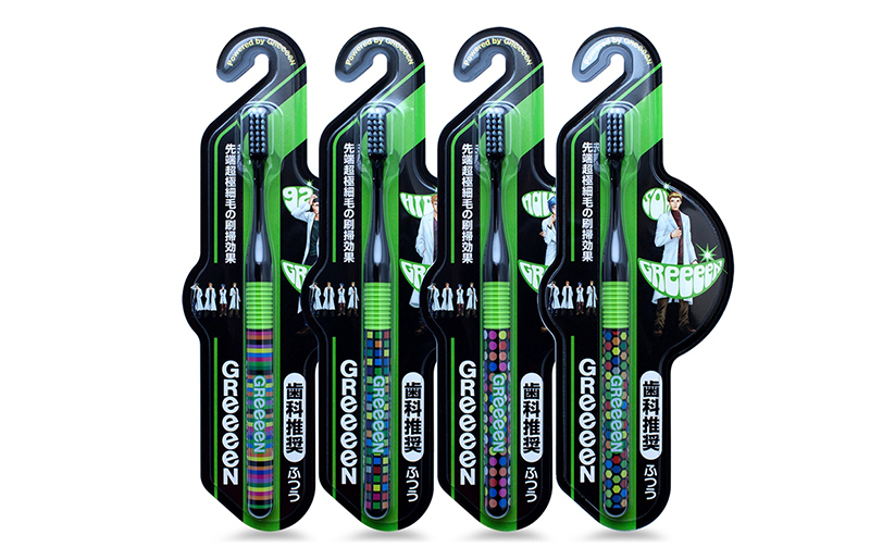 【日本製】歯ブラシ GReeeeＮ ハブラシ 黒（92）6本 010B563