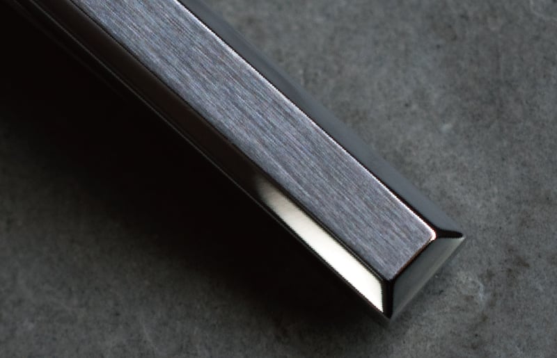 ４面カットネクタイピン ブラックシルバー G2969