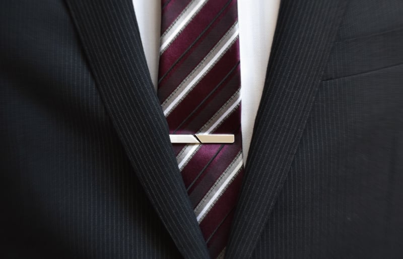 ジオメトリック・ネクタイピン ブラックシルバー tav0073