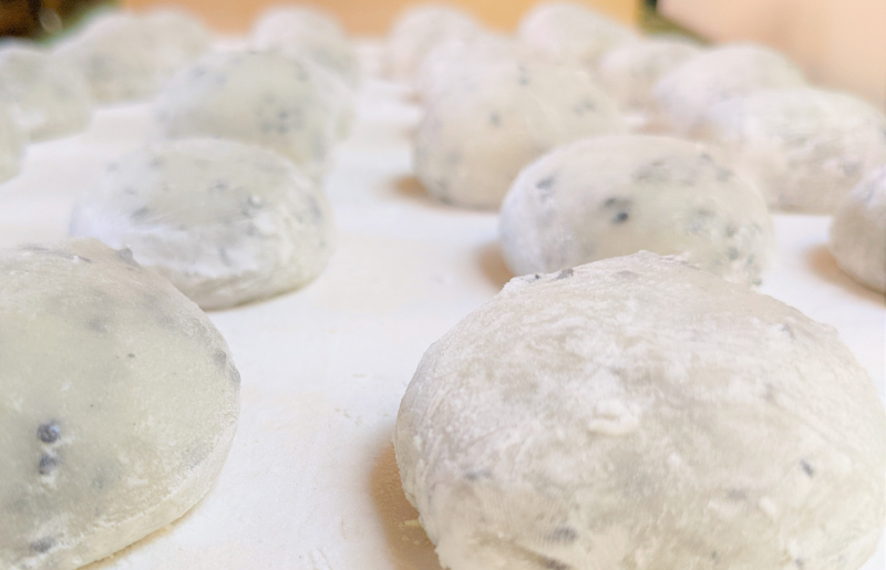 老舗和菓子屋さんの杵つき生丸餅（ゴマ）12個＆つぶあん 200g×3セット 099H4040