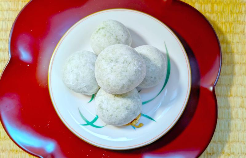 老舗餅屋さんが作るチーズ入り杵つき生丸餅(青のり) 18個入り 099H4036