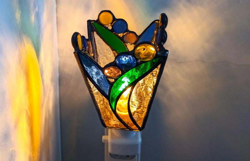 ステンドグラス・ランプ「おやすみライト（ブルーフラワー）」 099H2916