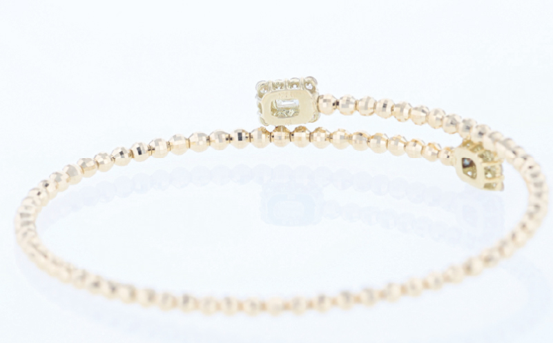 アルカンシェルYGダイヤ形状記憶バングル（計 0.52ct）【鑑別書付き ジュエリー プレゼント ギフト ファッション アクセサリー 贈り物 贈答 お祝い 記念日】 J095